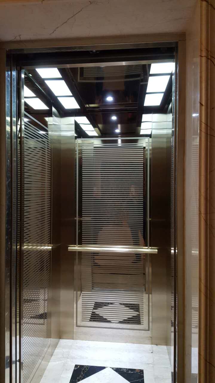 乘客电梯 (1)